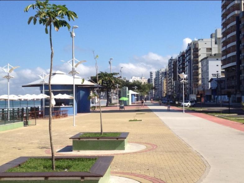 Apartamento em Guarapari a 100 metros do mar na Praia do Morro com WIFI GRÁTIS Esterno foto
